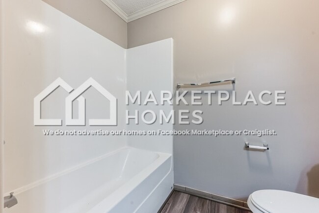 Building Photo - 3560 21st St