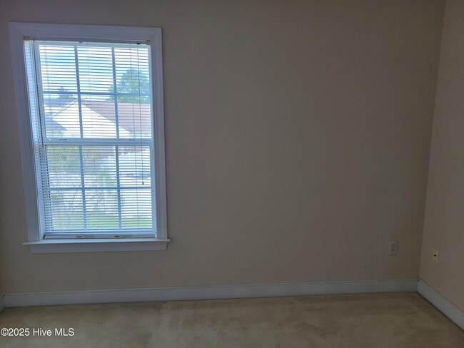 Building Photo - 3032 Edward Ct