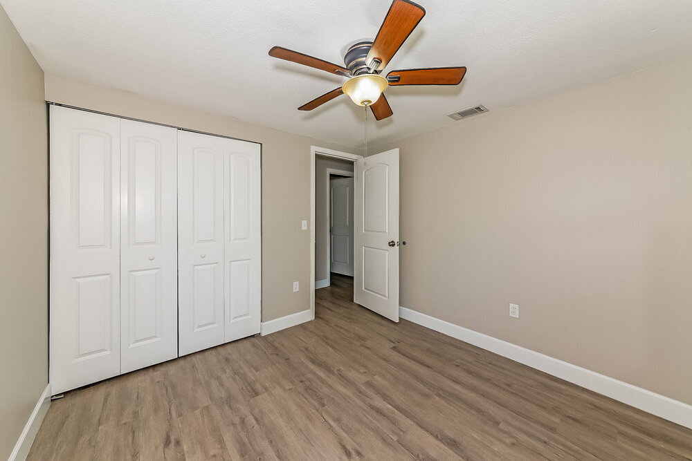 Building Photo - 5045 Silk Oak Dr