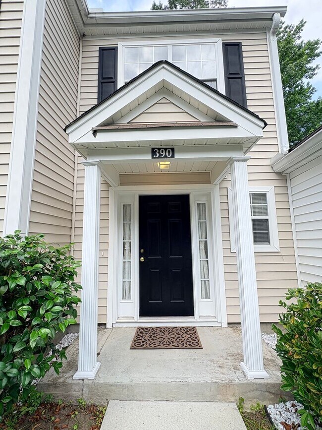 Building Photo - WELCOME TO THE FARM AT BUCKWALTER