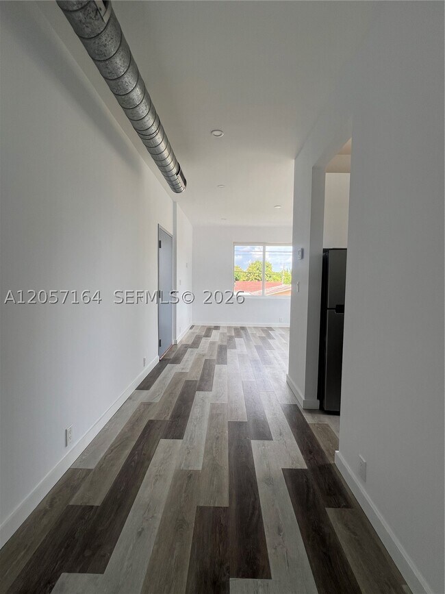 Building Photo - 1814 SW 22nd Terrace