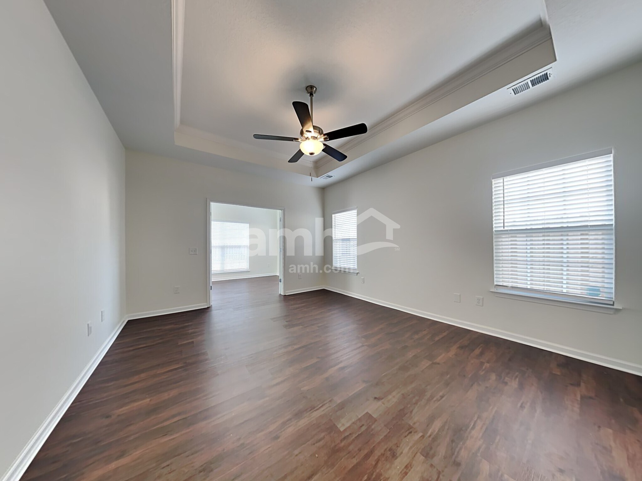 Building Photo - 632 Stonebridge Cir