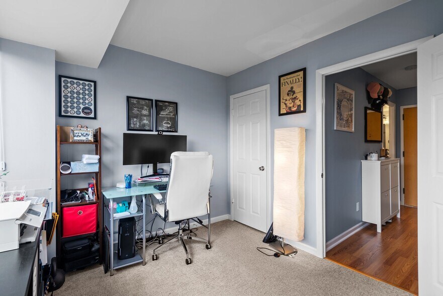 Building Photo - 1245 13th St NW