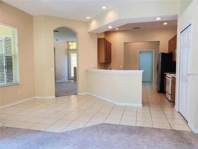 Building Photo - 12825 Castlemaine Dr