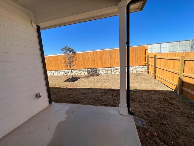 Building Photo - 13820 Lubeck Dr