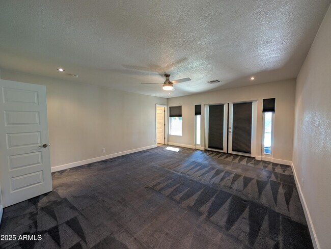 Building Photo - 2510 N 82nd St