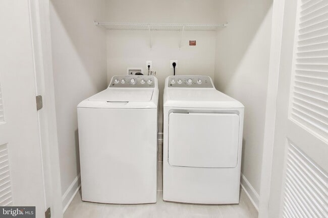 Building Photo - 1774 Ml Br Dr