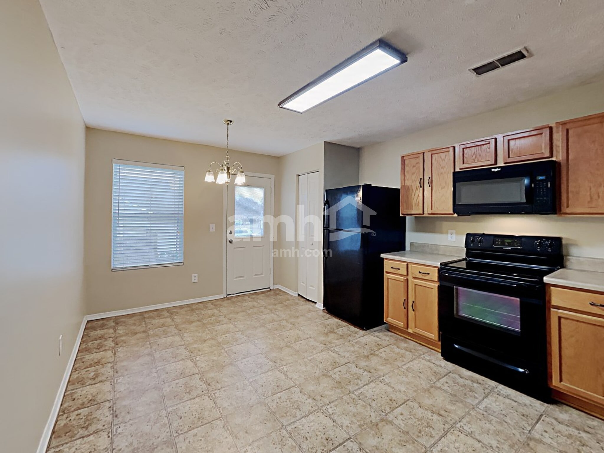 Building Photo - 5000 Hancock Cir