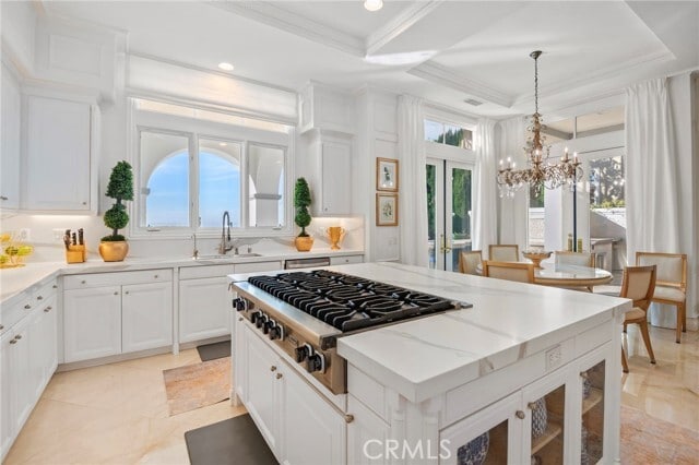 Building Photo - 7 Vista Luci