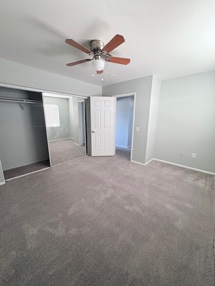 Building Photo - 42925 Madison St