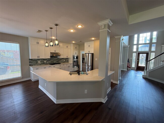 Building Photo - 2906 Castlerock Ct