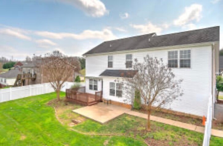 Building Photo - 122 Azalea Rdg