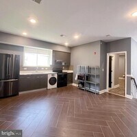 Building Photo - 1306-8 N Carlisle St