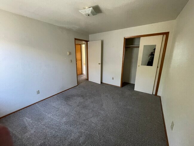 Second slightly smaller bedroom. - 1463 NW Jackson Ave