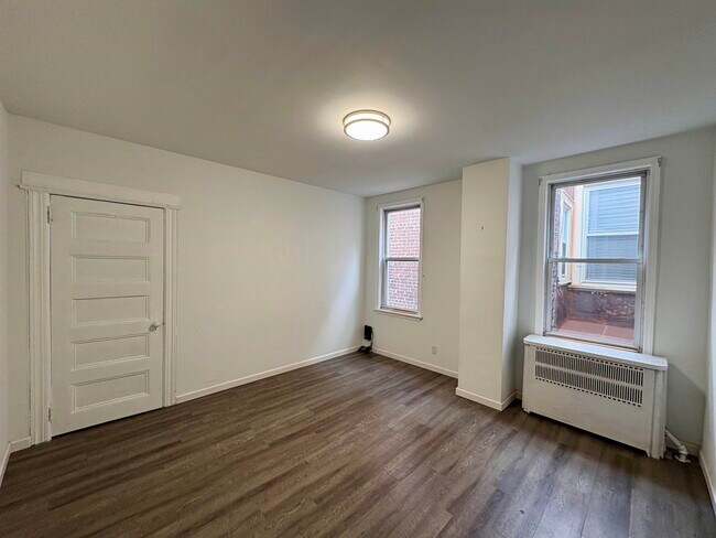 Building Photo - 663 Avenue C