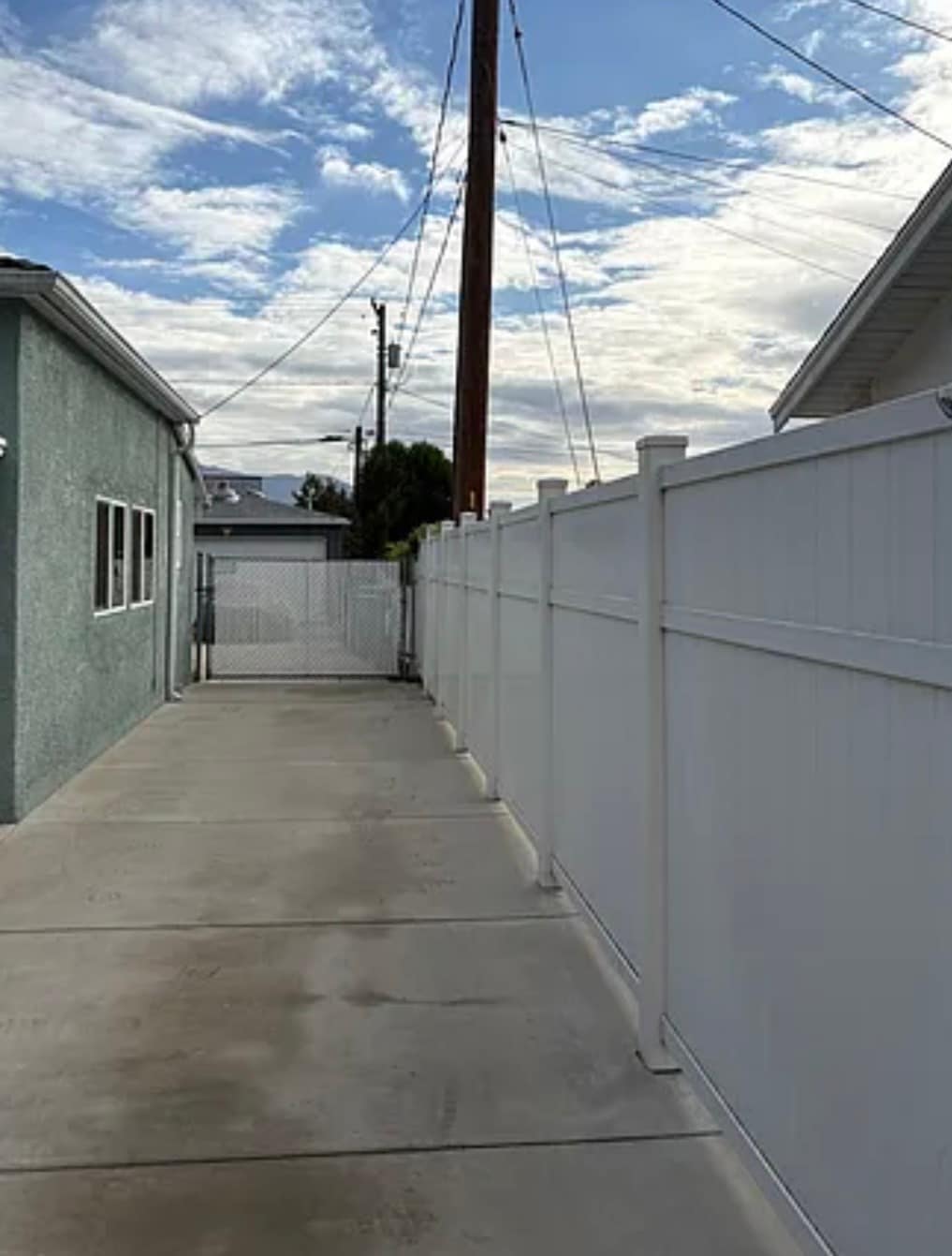 Building Photo - 1714 N Lincoln St