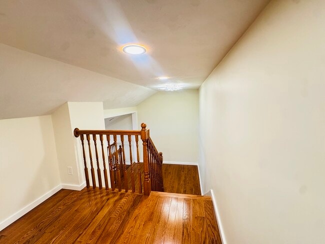 Building Photo - 237 South St