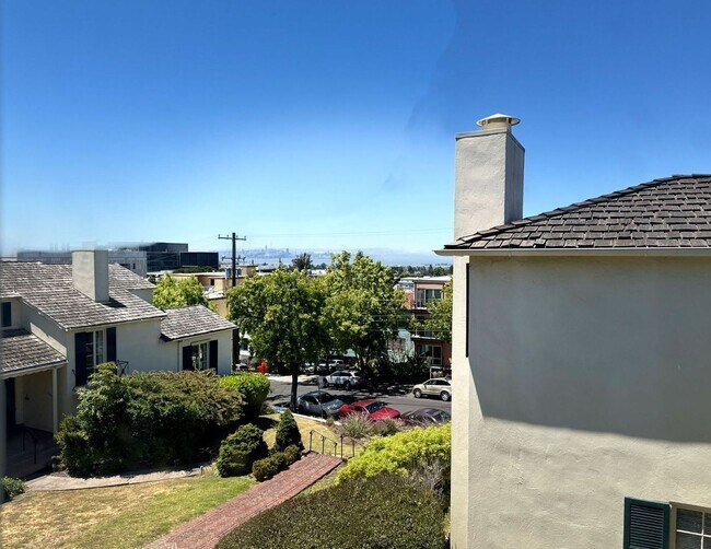 Building Photo - This is a Berkeley Lifestyle. | 3BR | 1.5BA | 1,450 SF | Just Steps from Campus