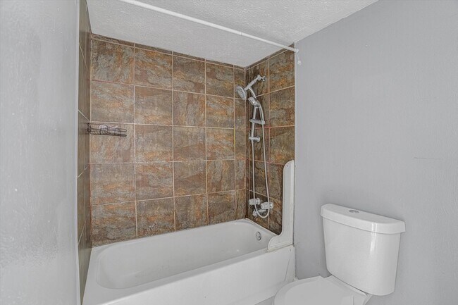 Building Photo - 14618 Flair Dr