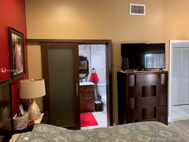 Building Photo - 9516 SW 148th Avenue Cir E