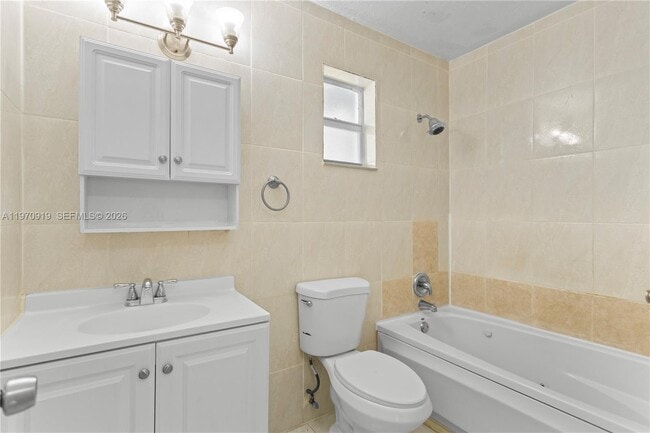 Building Photo - 1831 SW 97th Terrace