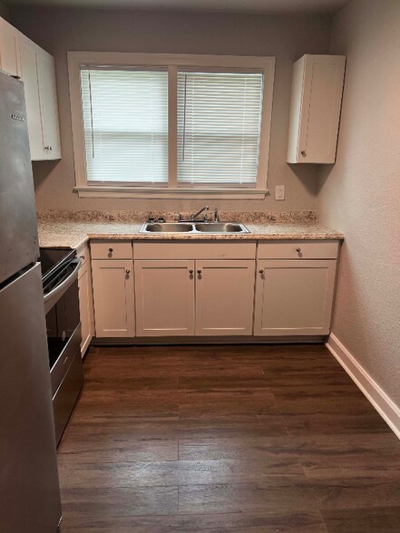 Building Photo - 99 Harris Rd