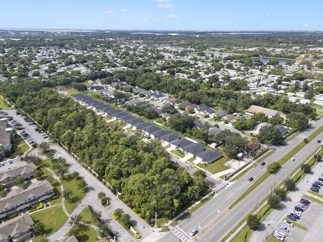 Building Photo - 2024 Built 4/2 Single Family Home for Rent 10 minutes from Orlando International Airport