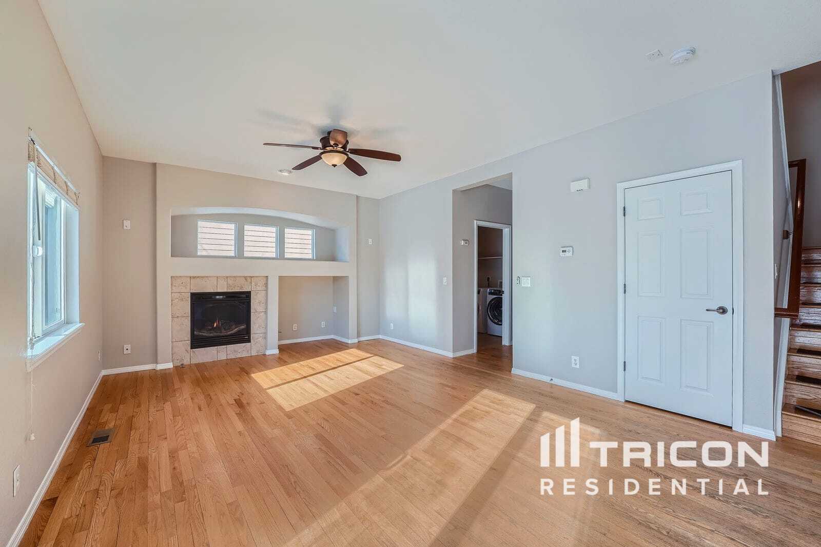 Building Photo - 1220 Sunset Way