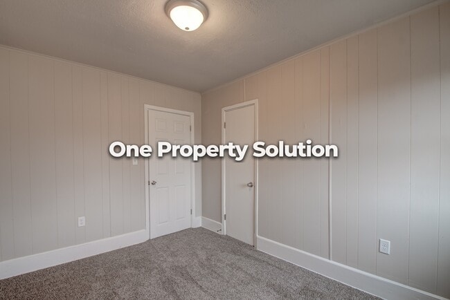 Building Photo - 6001 W 9th Ave