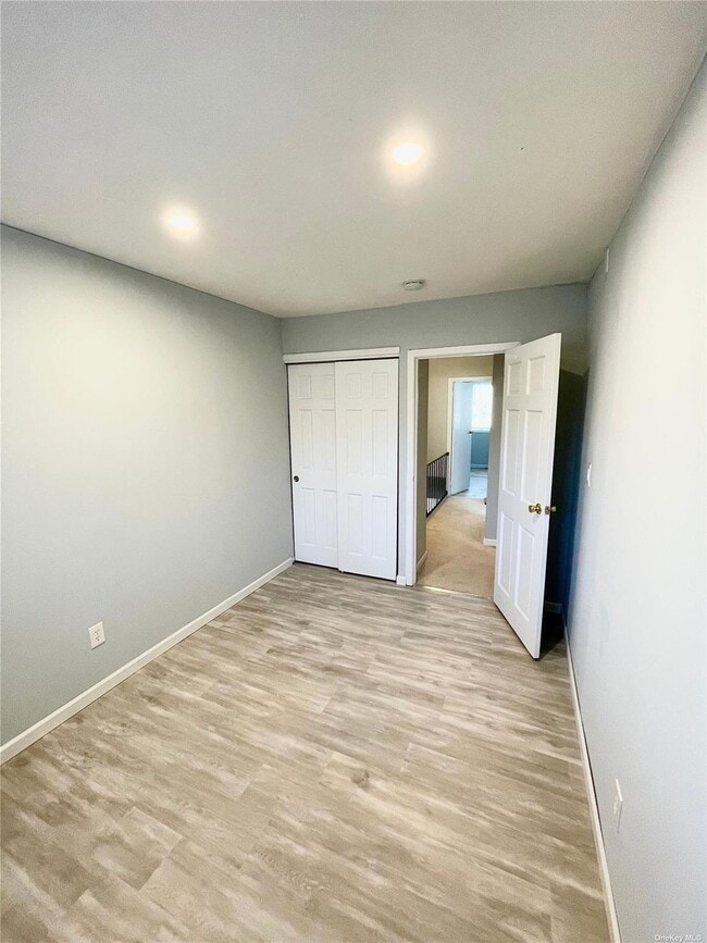 Building Photo - 34 Wooded Way