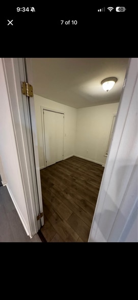 Building Photo - 10 Cherry St