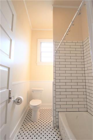 Building Photo - 1476 Constance St