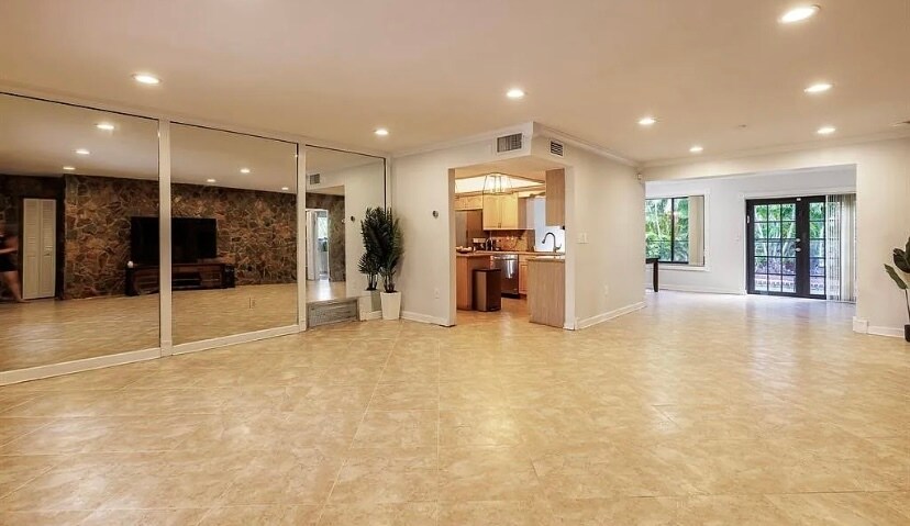Building Photo - 9081 SW 55th Ct