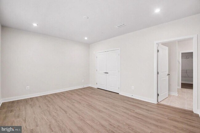 Building Photo - 1601 Potomac Shores Pkwy