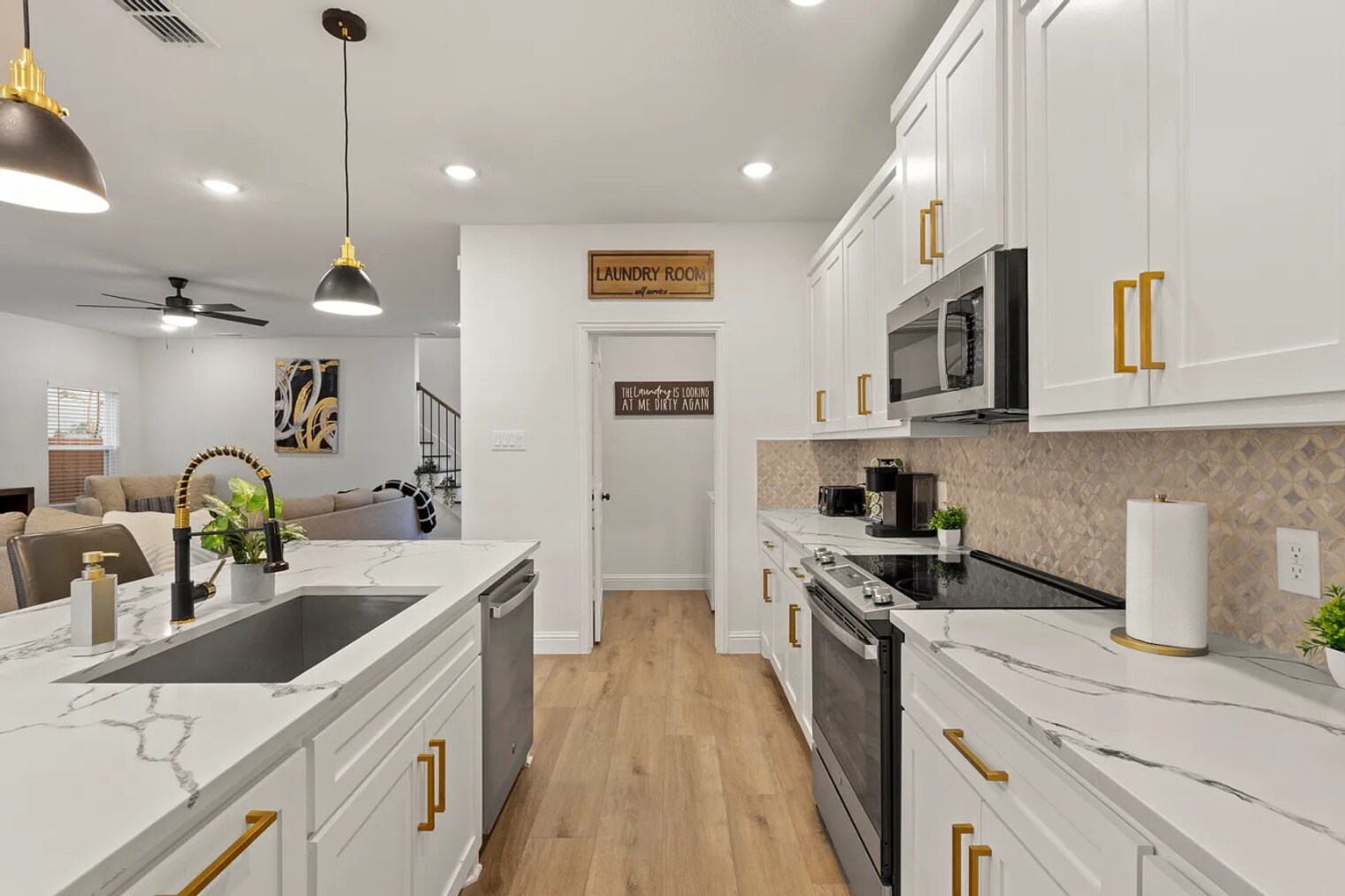 Building Photo - 3122 Chihuahua Ave