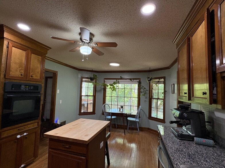 Building Photo - 509 Wotan Rd