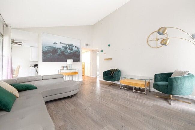 Building Photo - 2 Bedroom Home in Pepperwood Meadows!