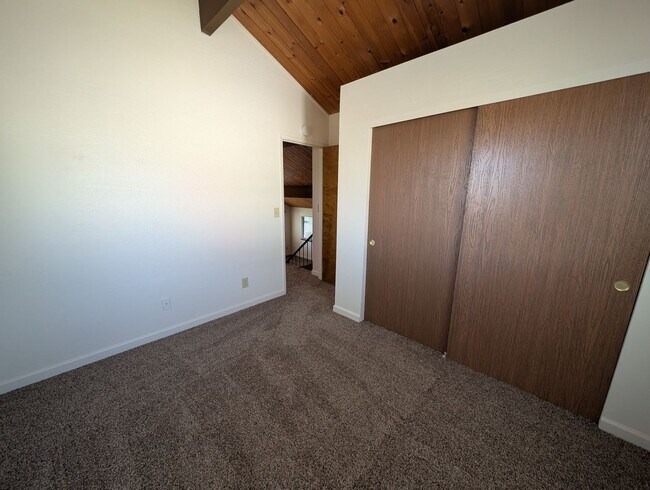 Building Photo - 0124