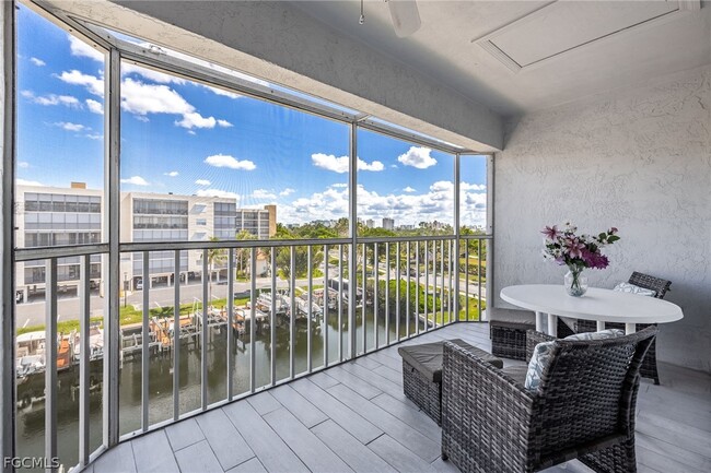 Building Photo - 4511 Bay Beach Ln