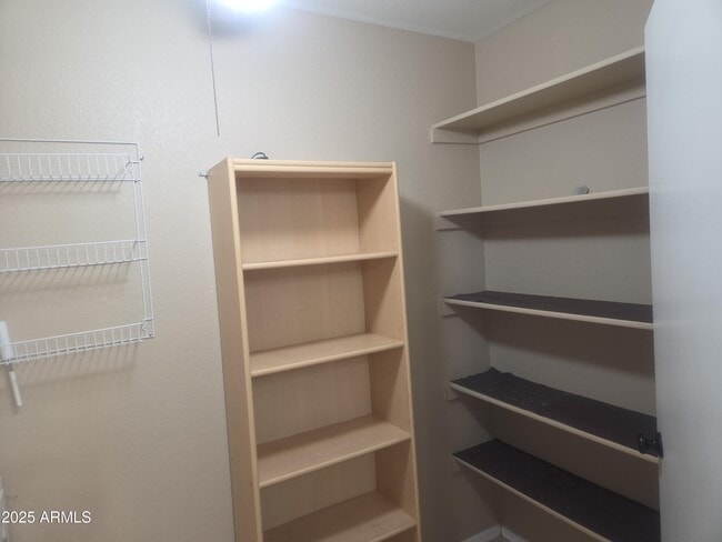 Building Photo - 1958 E Renegade Trail