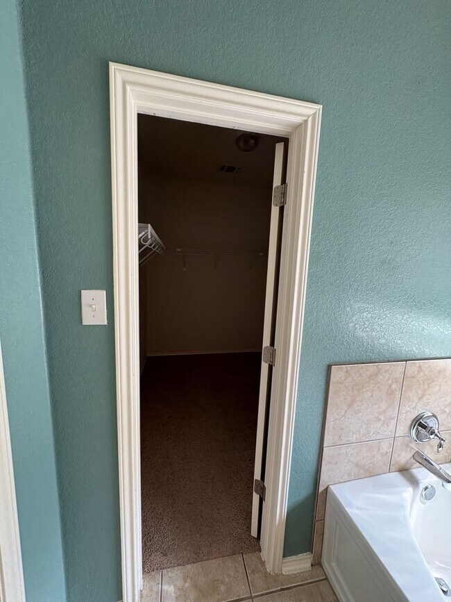 Building Photo - Beautiful home in Town Creek Village - Cibolo