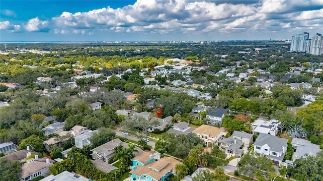 Building Photo - 3003 W Harbor View Ave