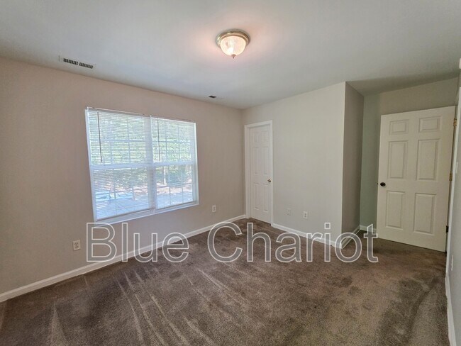 Building Photo - 1206 Granby St