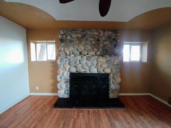 Building Photo - Cozy 2 Bed, 1 Bath Home in Rural Wilder