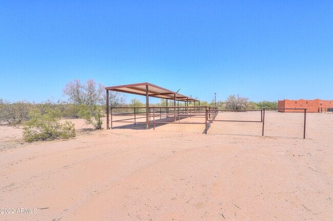 Building Photo - 49749 W Pampas Grass Rd