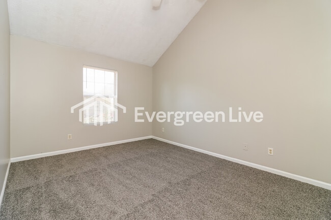 Building Photo - 6365 Topaz Trail