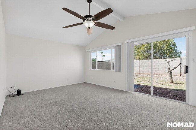 Building Photo - Charming 4BR House in Phoenix