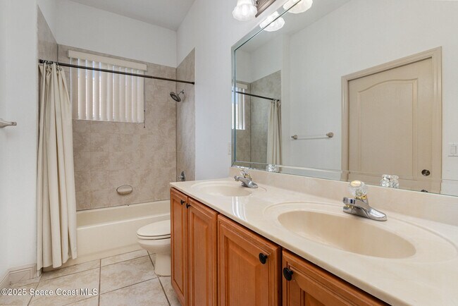Building Photo - 3641 Gatlin Dr