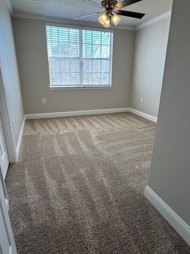 Guest Bedroom - 581 Wingspan Way