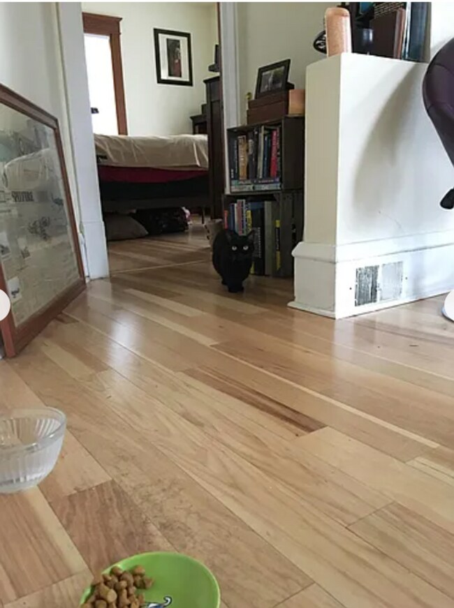 Building Photo - 301 W Illinois St